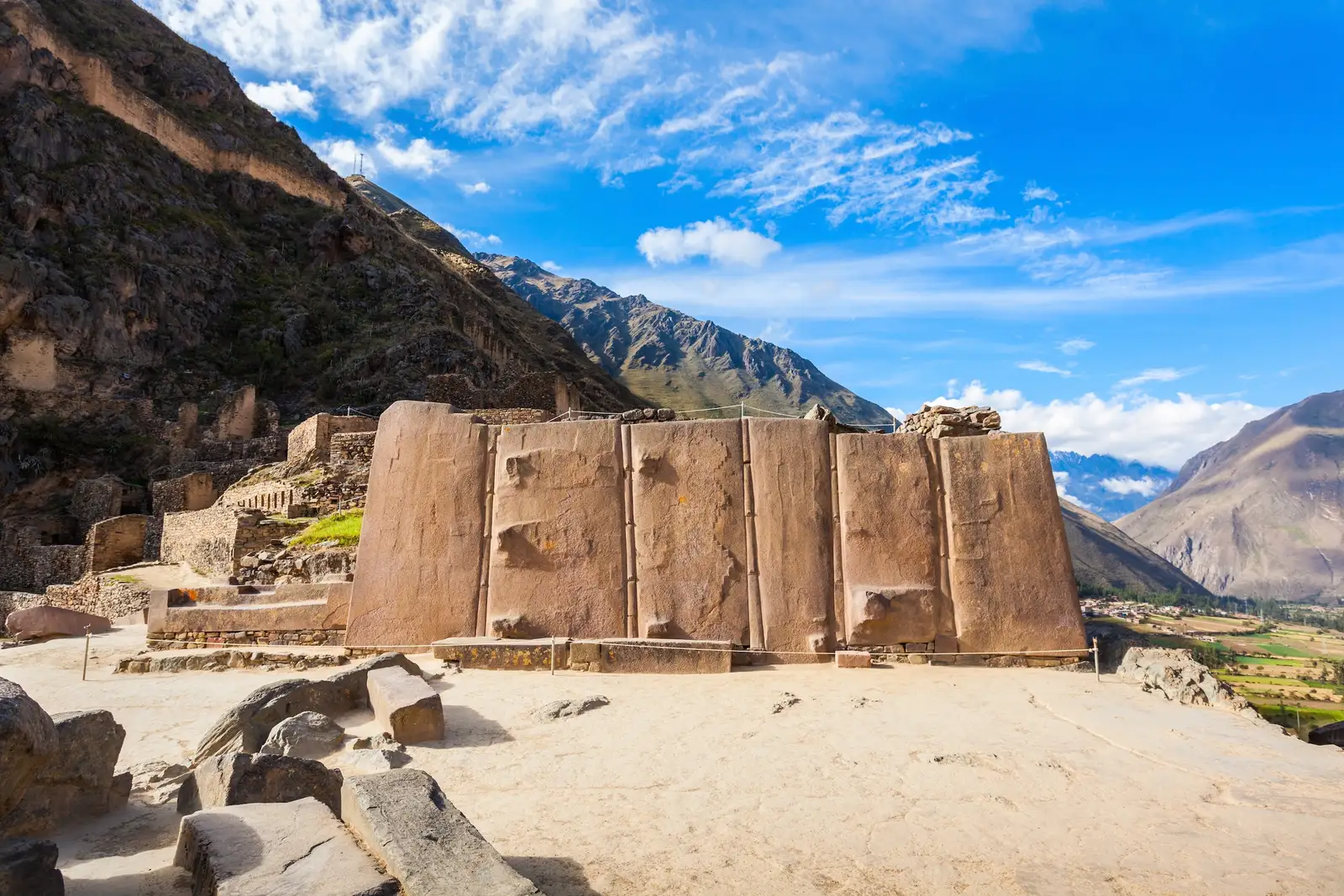 Ollantaytambo wall of the six monoliths
