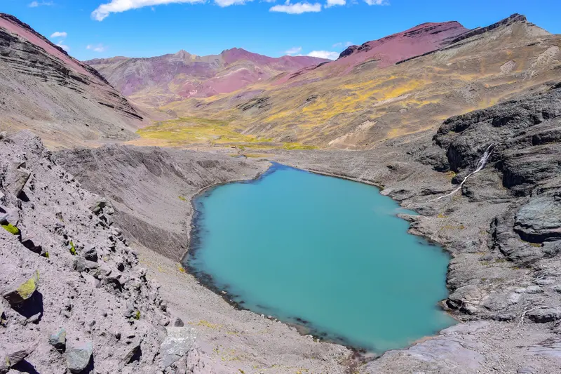 Ausangatecocha lake at the cordillera vilcanota
