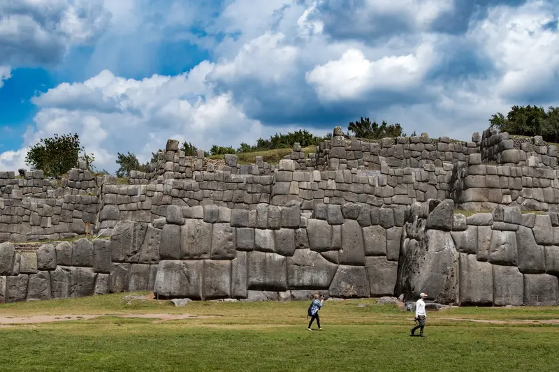 Sacsayhuaman stone wall