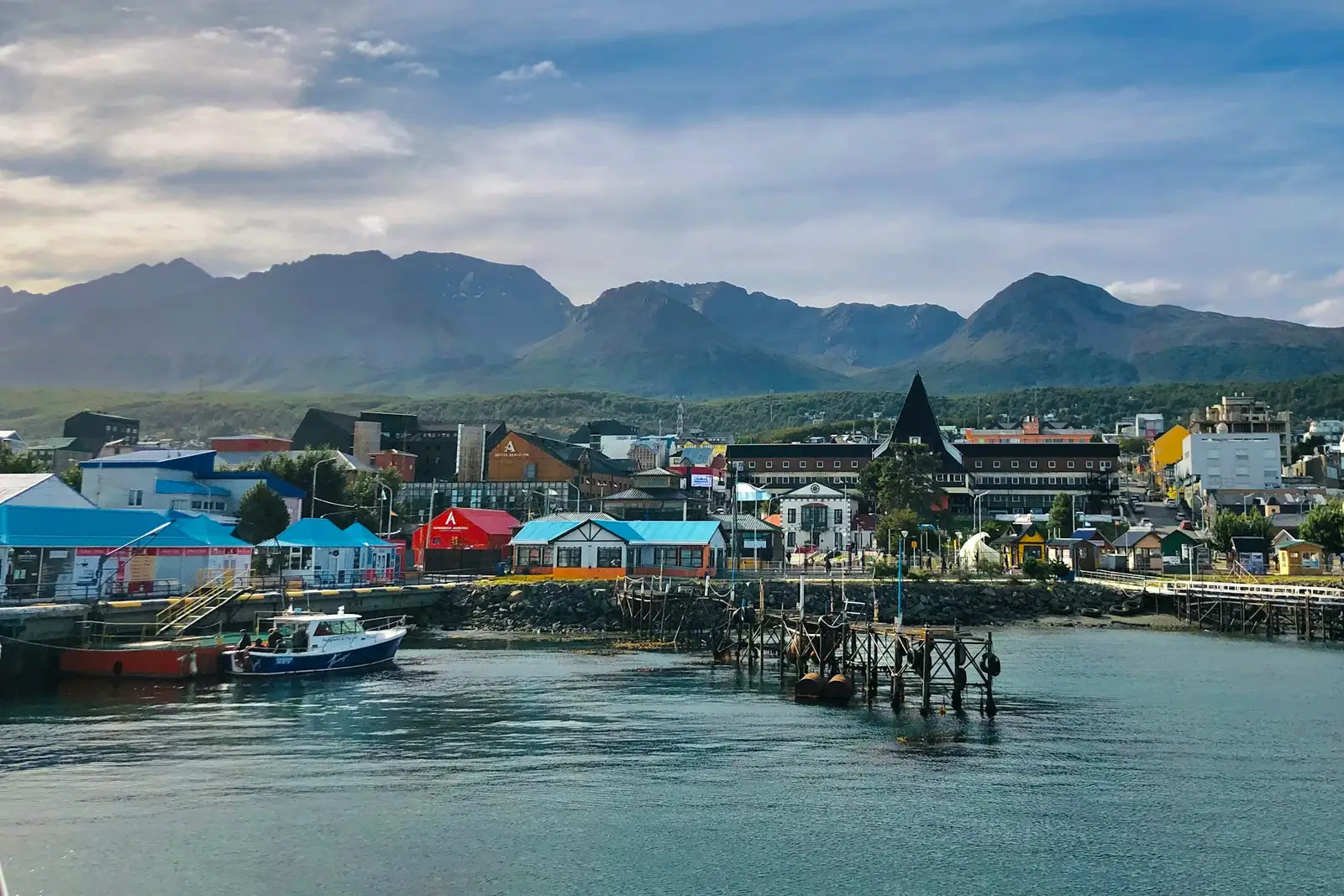 The Ushuaia waterfront, with the pier and the boats